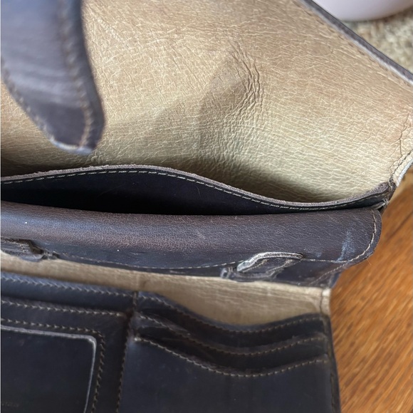 Saddleback Leather Long Trifold Wallet- Discontinued - Picture 5 of 9